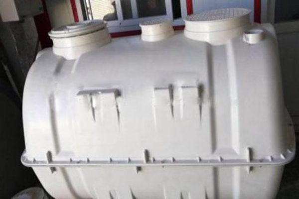 玻璃鋼化糞池如何辨別質量優劣 玻璃鋼化糞池如何辨別質量優劣