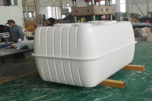 模壓玻璃鋼化糞池設(shè)計(jì)原理是怎樣的 模壓玻璃鋼化糞池設(shè)計(jì)原理是怎樣的